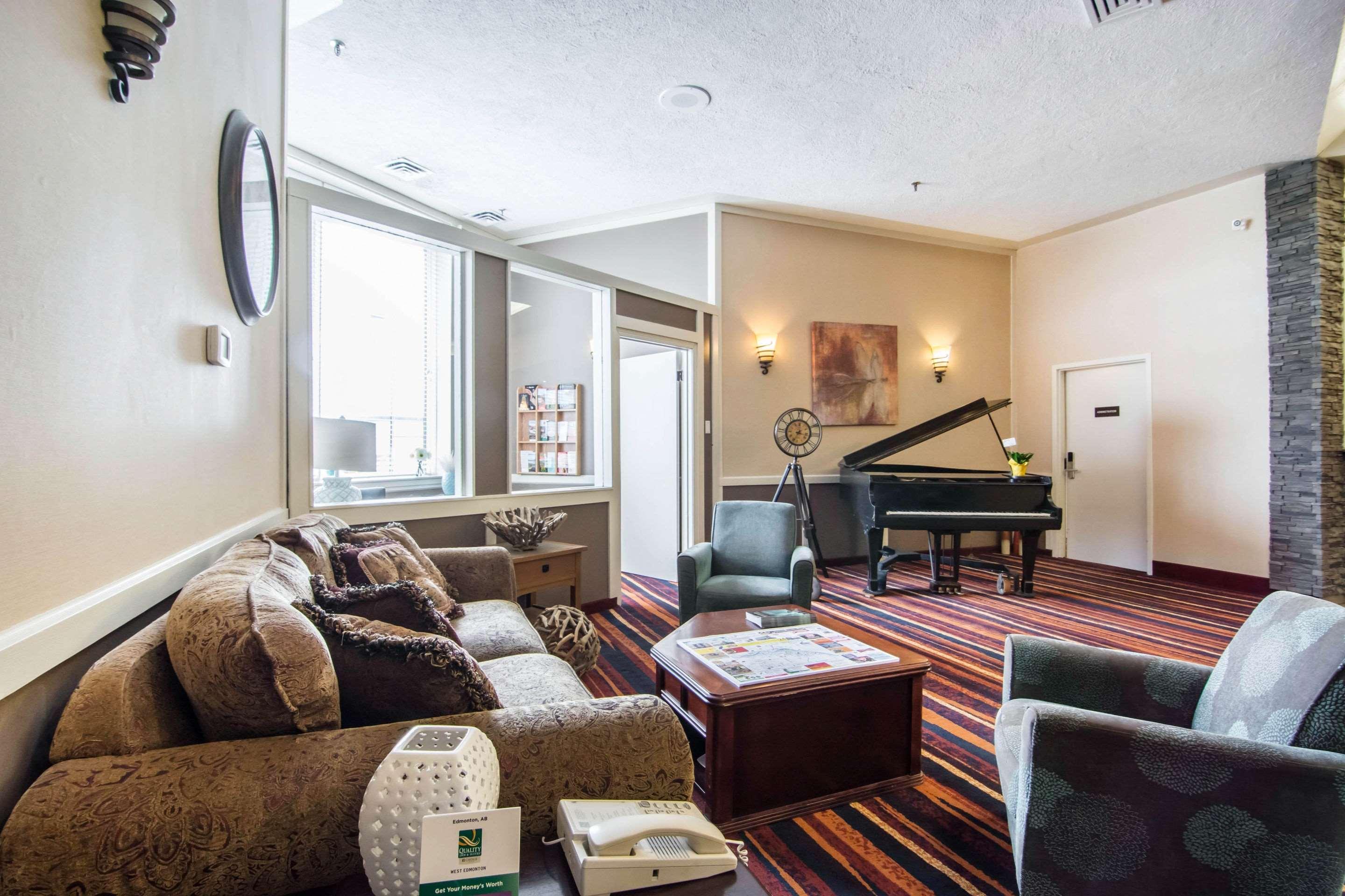 Quality Hotel Drumheller Ngoại thất bức ảnh